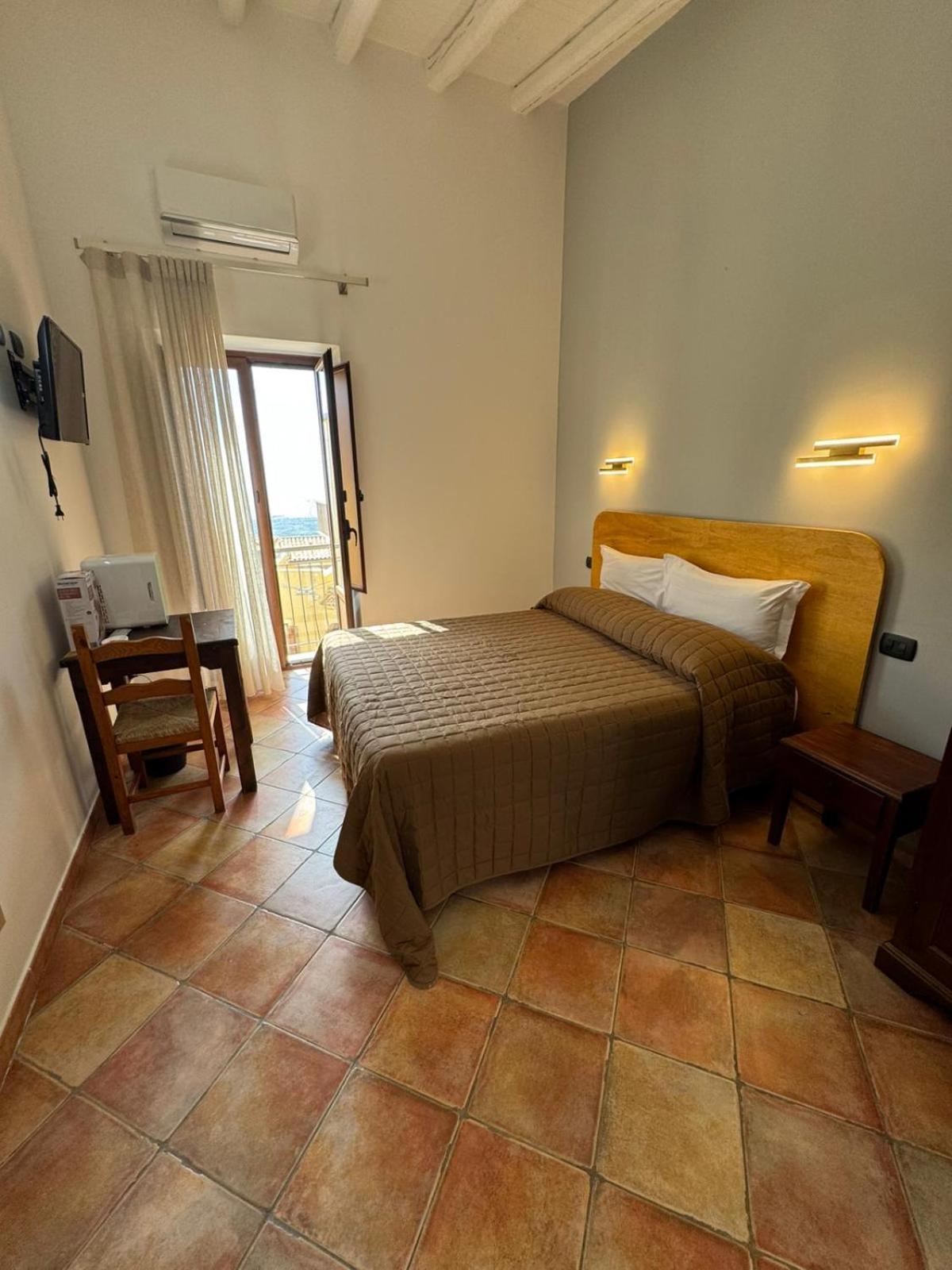 Le Scalette Del Centro Hotel Agrigento Buitenkant foto